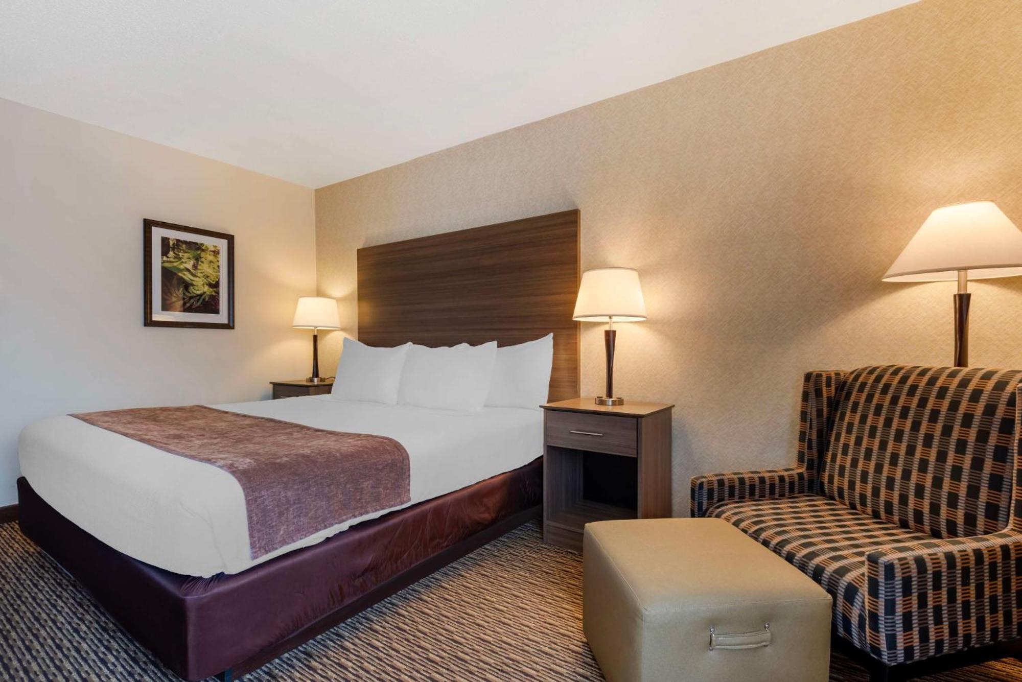 Best Western Spooner Riverplace Exterior photo